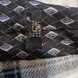 Robert Talbott Navy and Gold Diamond Pattern Tie